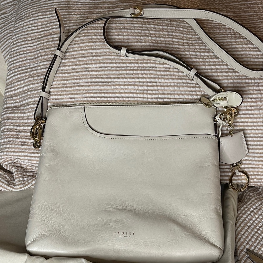 Radley London Elegant Cream Crossbody Bag